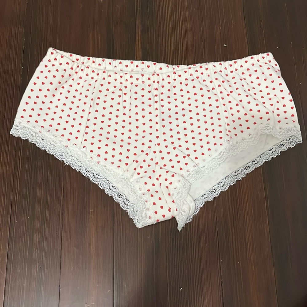 Brandy Melville Heart Lace Hipster Underwear